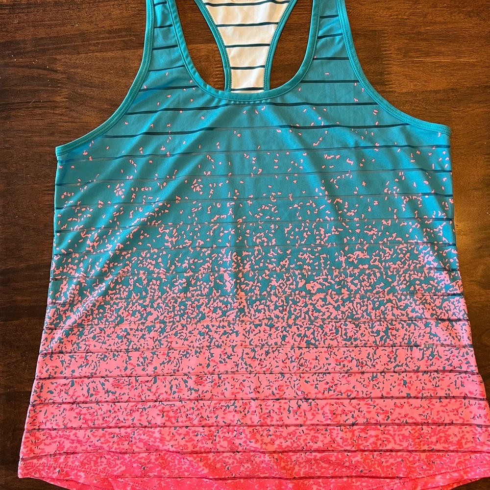 Zyia Havana tank